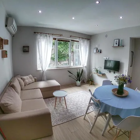 Into The Blue, 4 Guests, 5 Min Away From The Варна