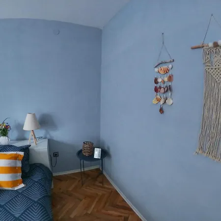 Into The Blue, 4 Guests, 5 Min Away From The * Варна