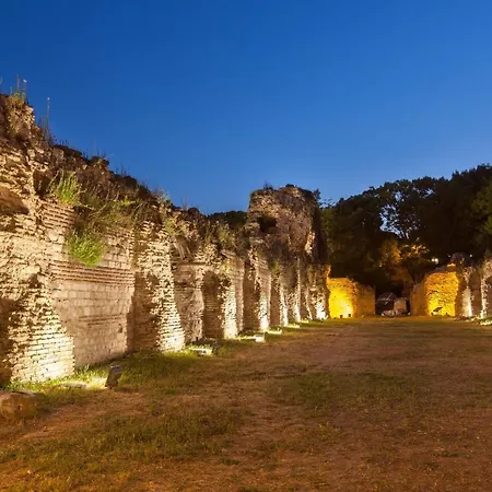 Into The Blue, 4 Guests, 5 Min Away From The * Варна