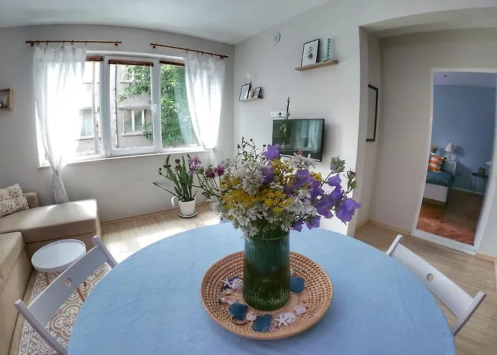 Into The Blue, 4 Guests, 5 Min Away From The Appartement