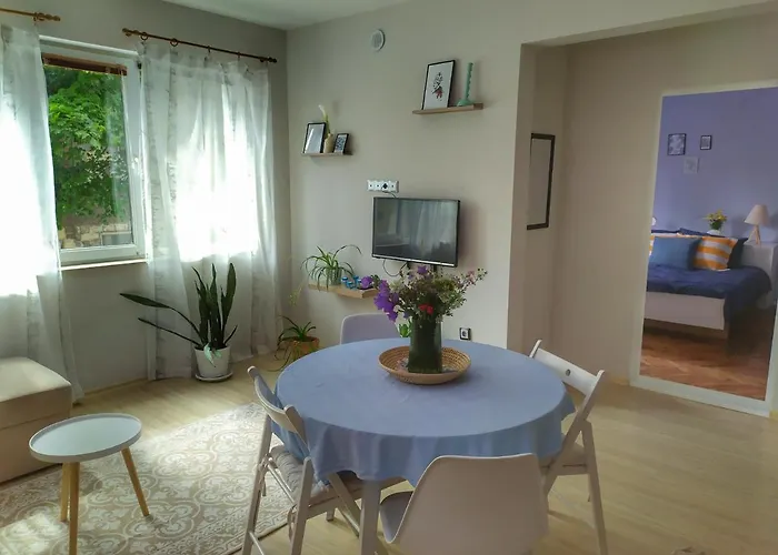 Apartament Into The Blue, 4 Guests, 5 Min Away From The