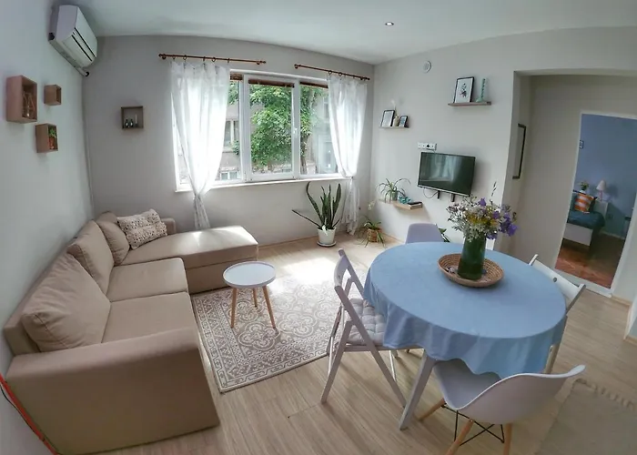 Into The Blue, 4 Guests, 5 Min Away From The * Varna