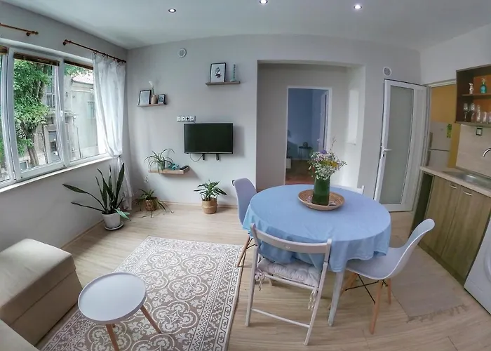 Into The Blue, 4 Guests, 5 Min Away From The Apartment *